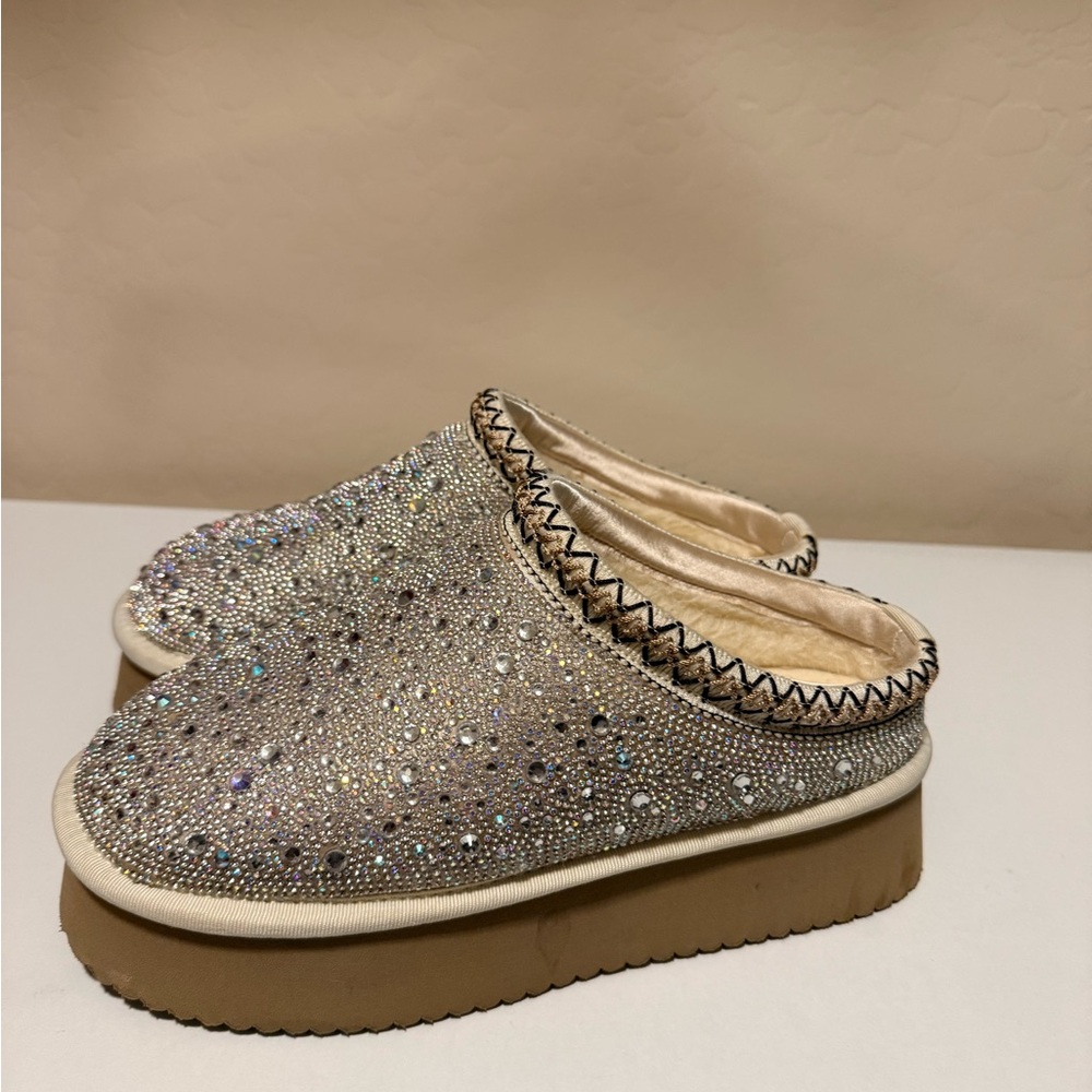 Sparkling Beige Women's Slippers